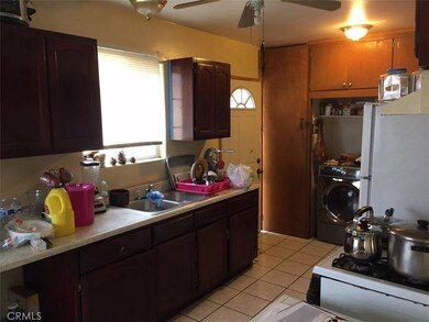 4238 W 105th St, Inglewood, CA 90304 - photo 4