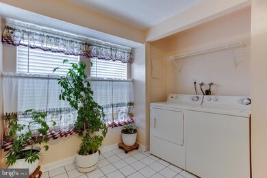 7225 Procopio Cir, Columbia, MD 21046 - photo 7