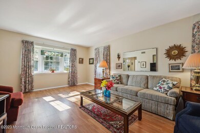 61 Deerfield Ln, Matawan, NJ 07747 - photo 5