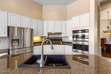 6002 E Anderson Dr, Scottsdale, AZ 85254 - photo 2