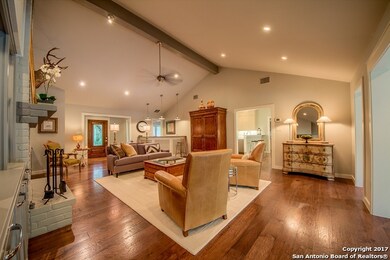 8633 Classic Oaks Ln, San Antonio, TX 78255 - photo 7