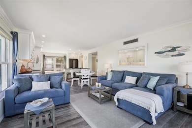 4440 Exeter Dr unit 206, Longboat Key, FL 34228 - photo 4