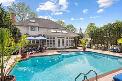 14660 Summer Blossom Ln, Chesterfield, MO 63017 - photo 2