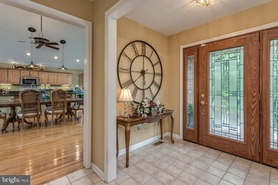 823 Seven Oaks Dr, Bentonville, VA 22610 - photo 3