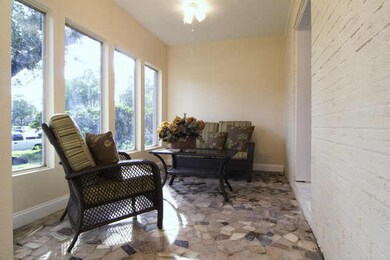 3303 Parkwood Dr, Houston, TX 77021 - photo 4