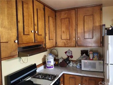 10806 San Jose Ave, Lynwood, CA 90262 - photo 7