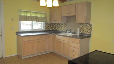 3334 Olyphant Ave, Scranton, PA 18509 - photo 3