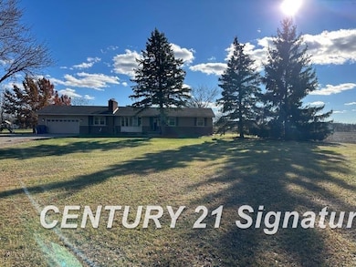 10141 McEnrue Rd, Swartz Creek, MI 48473 - photo 2