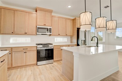 10015 Agave Point Ct, Manvel, TX 77578 - photo 6