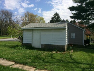 5970 Cetronia Rd, Allentown, PA 18106 - photo 3