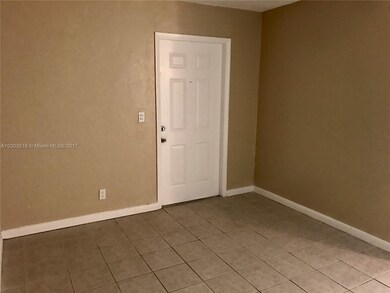 632 SW 16th Ave unit 2, Fort Lauderdale, FL 33312 - photo 2