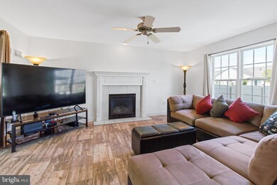 710 Arbor Rose Ave, Mount Joy, PA 17552 - photo 6