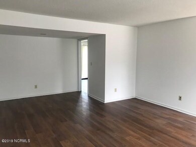 108 Villa Dr, Jacksonville, NC 28546 - photo 3