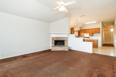 3213 Saint Claire Dr, Denton, TX 76210 - photo 3