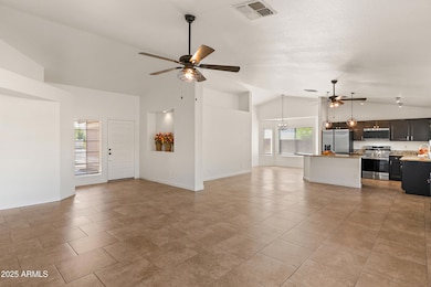 6512 E Palm St unit IV, Mesa, AZ 85215 - photo 5