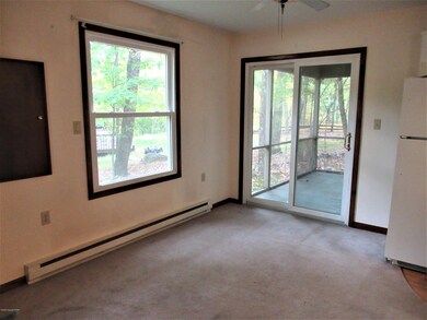 4117 Sycamore Ln, East Stroudsburg, PA 18301 - photo 7