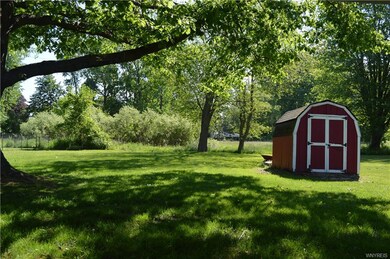 711 Shad St, North Tonawanda, NY 14120 - photo 5