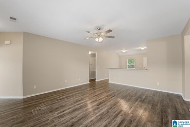 504 Margaret Ln, Calera, AL 35040 - photo 3