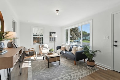 5111 N Elgin St, Spokane, WA 99205 - photo 4