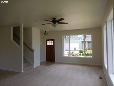 3851 Shannon St, Eugene, OR 97404 - photo 2