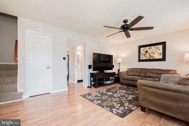 561 Jamestown Ct, Edgewood, MD 21040 - photo 6