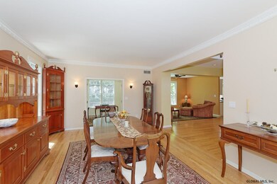 427 Ridgehill Rd, Schenectady, NY 12303 - photo 6