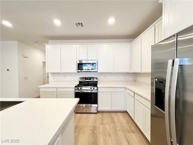 1546 Eva Crossing Place, Henderson, NV 89002 - photo 3