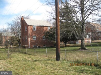 6516 Red Top Rd, Hyattsville, MD 20783 - photo 2