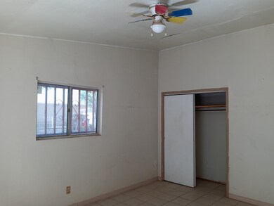 11943 Los Adobes Dr, Socorro, TX 79927 - photo 6