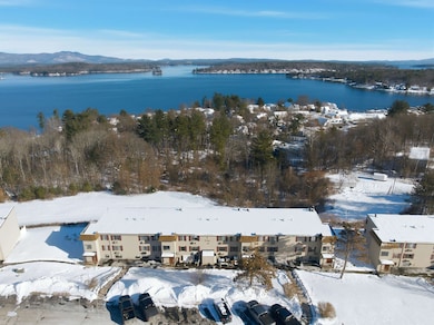 75 Treetop Cir unit 21, Laconia, NH 03246 - photo 2