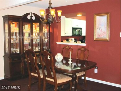 1323 Walkabout Ct, Sykesville, MD 21784 - photo 5