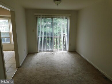 3835 Wildlife Ln, Burtonsville, MD 20866 - photo 4