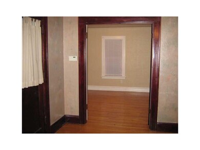 Bathroom-L1. Front bedroom
