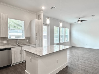 Schedule your tour TODAY and select from several l