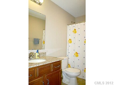 1162 Valley St, Statesville, NC 28677 - photo 3