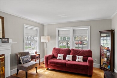 31 Hemalin Rd, Cranston, RI 02910 - photo 5