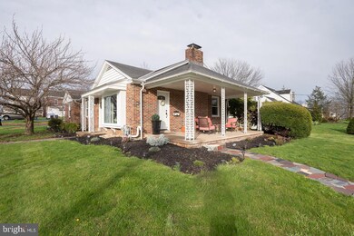 701 Rhoads Ave, Boyertown, PA 19512 - photo 3