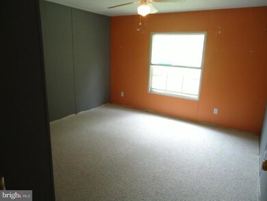 482 Englesville Rd, Boyertown, PA 19512 - photo 5