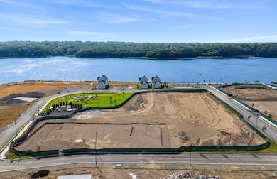 141 E Point Dr unit 113, East Providence, RI 02916 - photo 3