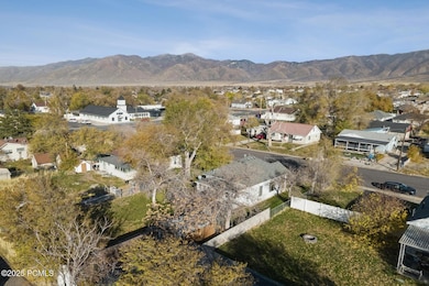 5_Aerial_1800x1200_4295815