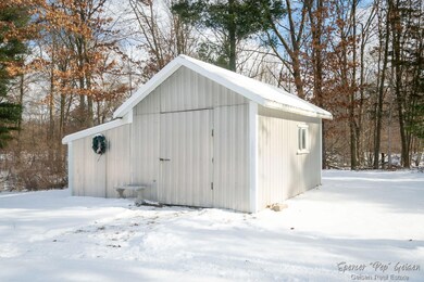 44-web-or-mls-3939-evergreen-rd-se