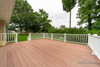 3492 Algonac-23
