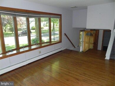 12 Lions Dr, Morrisville, PA 19067 - photo 2