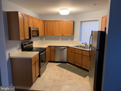 2103 Wayside Dr unit 2C, Frederick, MD 21702 - photo 5