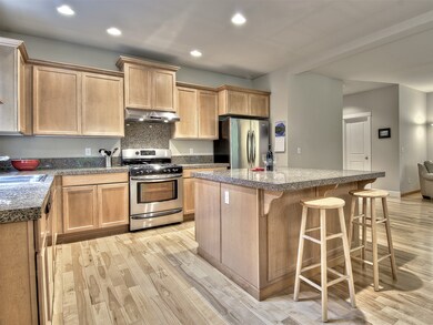 2815 209th St SW, Lynnwood, WA 98036 - photo 3