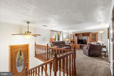 2285 Sycamore Rd, York, PA 17408 - photo 6