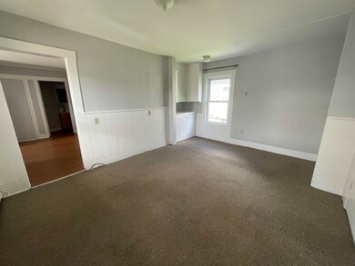 46 Terrill St unit 2, Rutland, VT 05701 - photo 3