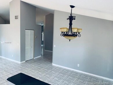 802 SW 124th Terrace, Davie, FL 33325 - photo 5