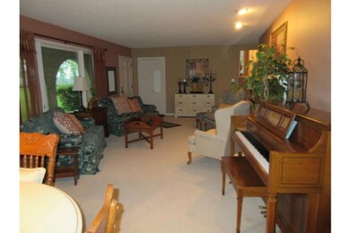 2855 Hwy S-74 S, Newton, IA 50208 - photo 5