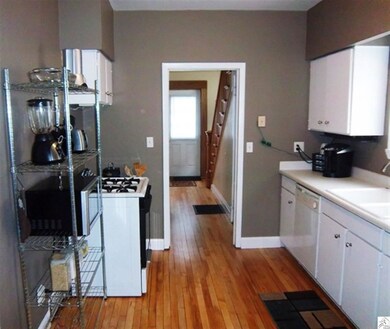Bright & Cheery and yes, there is a dishwasher!